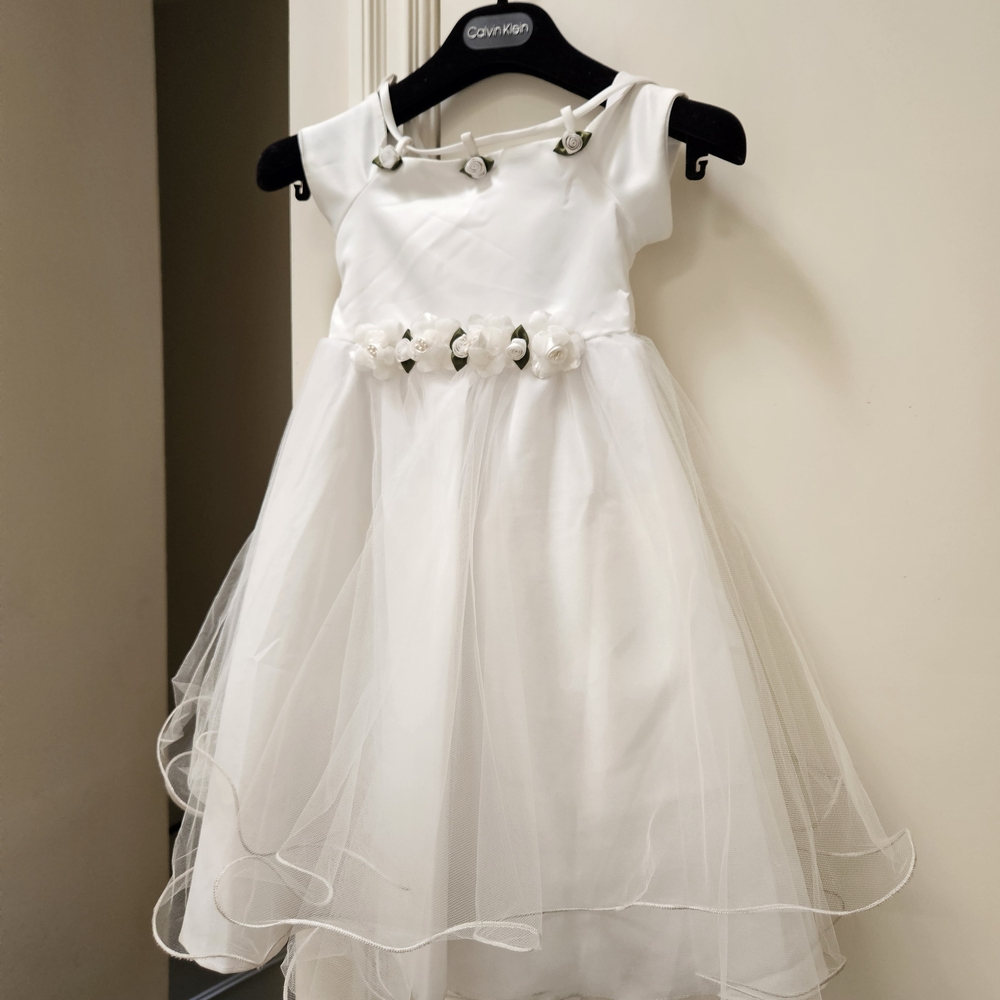 Charming White Kids Dress with Floral Accents